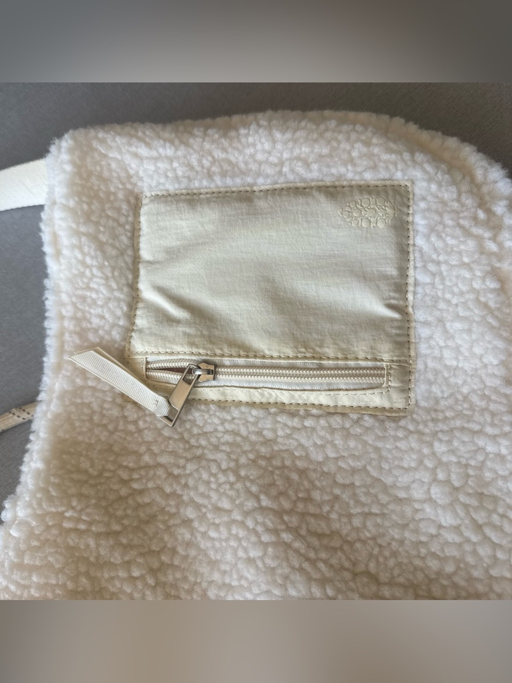 NWT Free People Slopes Sherpa Sling Bag - Picture 3 of 6